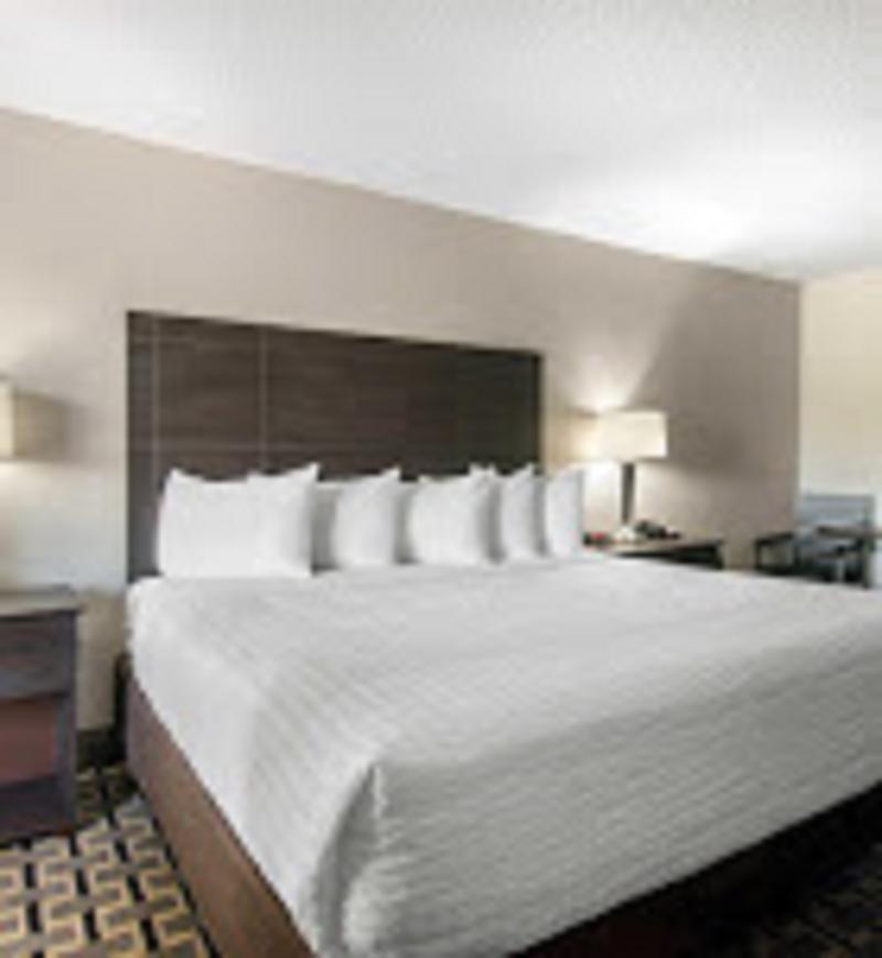 Clarion Inn & Suites Kissimmee-Lake Buena Vista South Exteriör bild